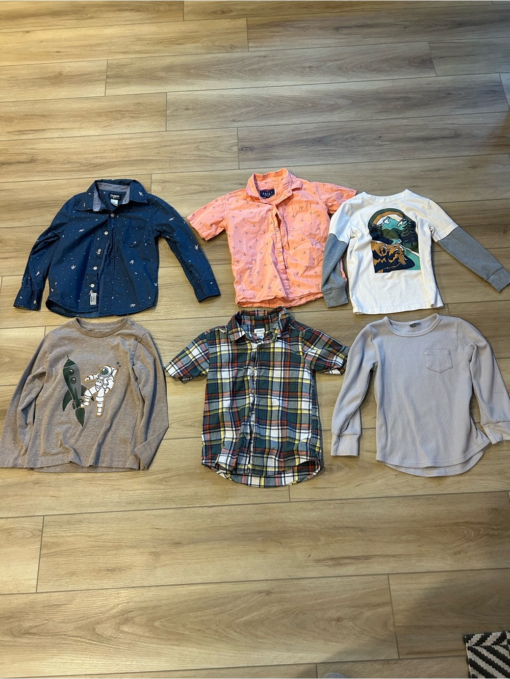 Bundle of tops for boys size 6